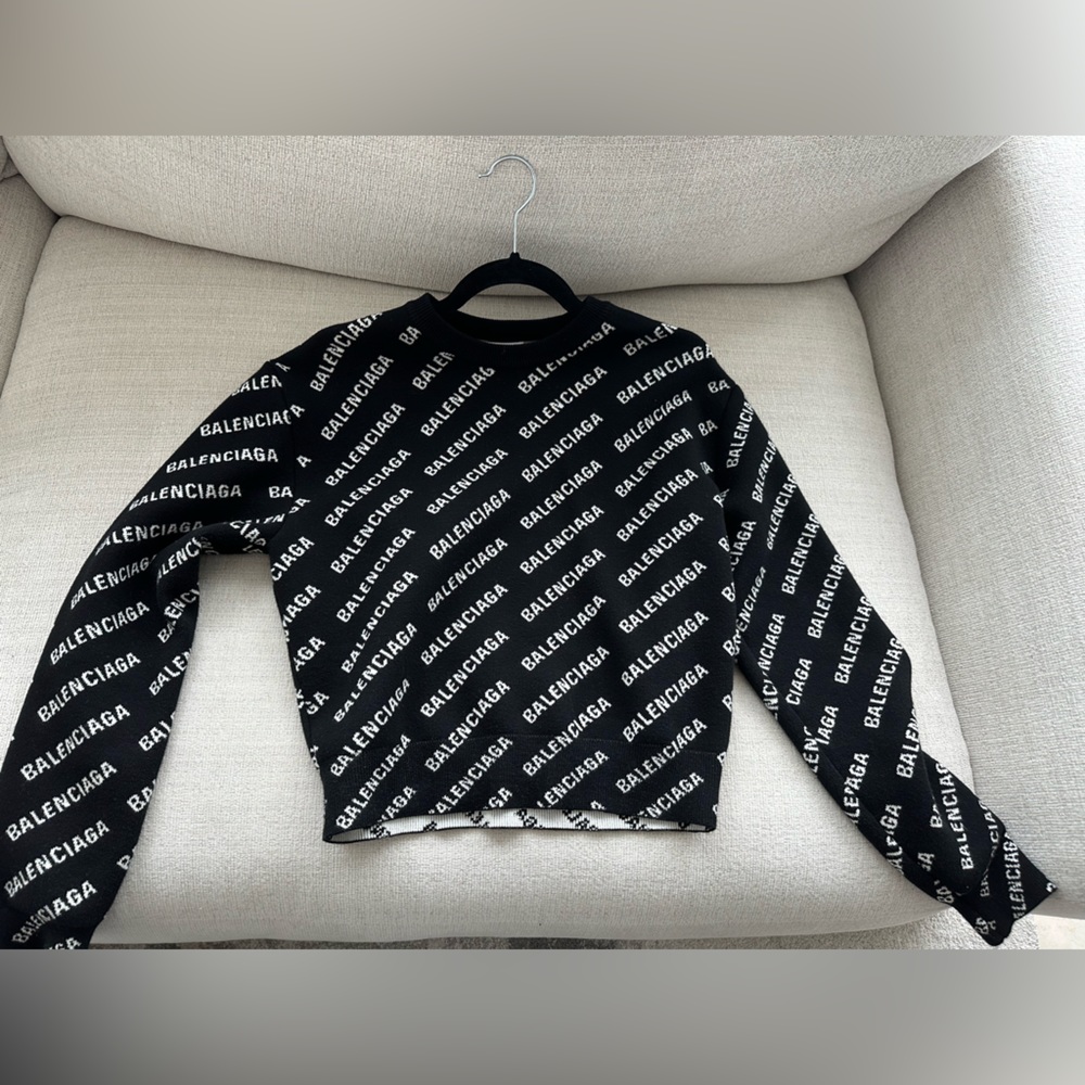 BALENCIAGA Mini Logo Crop Pullover